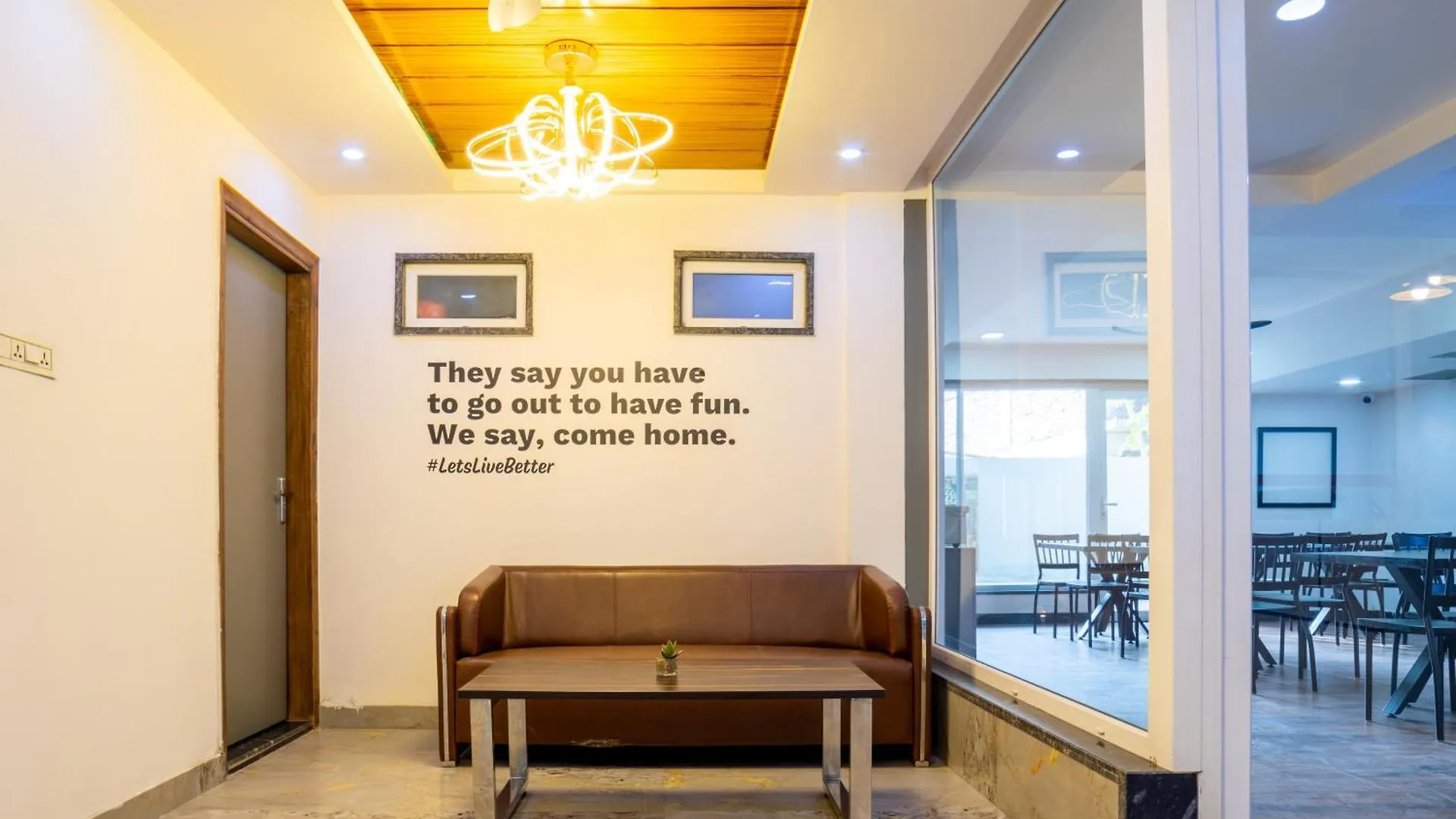 Housr Sector 43 Gurgaon Near Global Foyer Mall India